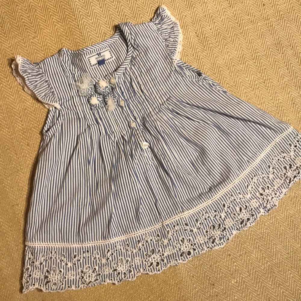 Precious blue & white summer dress